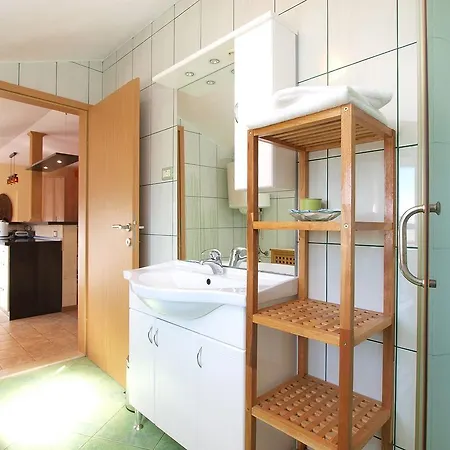 Apartment Apartment Damira 1017